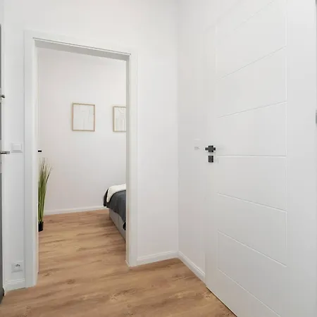 Przytulny Apartmanet Blisko Rynku By Renters